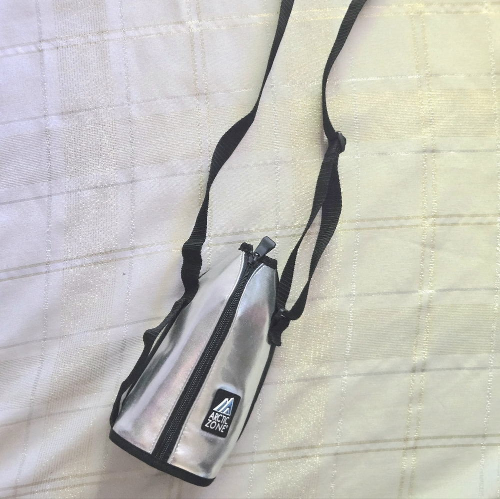 Artic Zone Metallic Silver Crossbody Bottle Holder